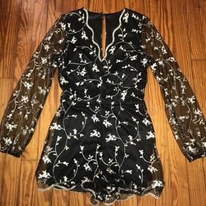 Floral Detailed Romper